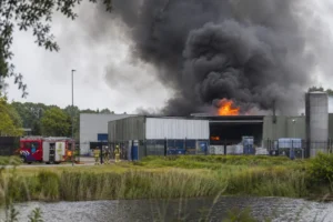 Brand uitgebroken in depot voor Klein Chemisch Afval in Wassenaar