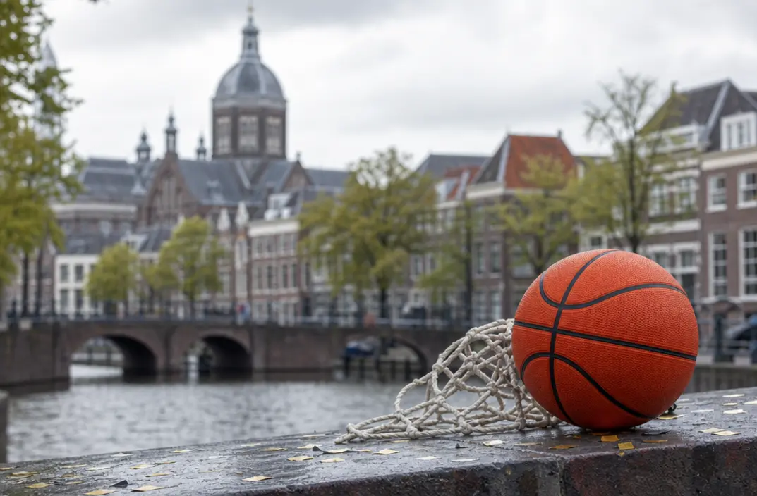 Leiden bereikt halve finale van de play-offs na overtuigende overwinning