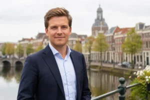 Nieuwe gemeenteraadslid Dion Vijverberg van VVD Leiden voorgesteld